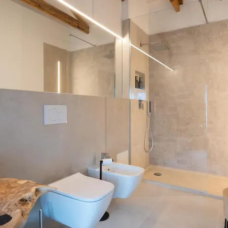 4 Elements - Italian Appartement *